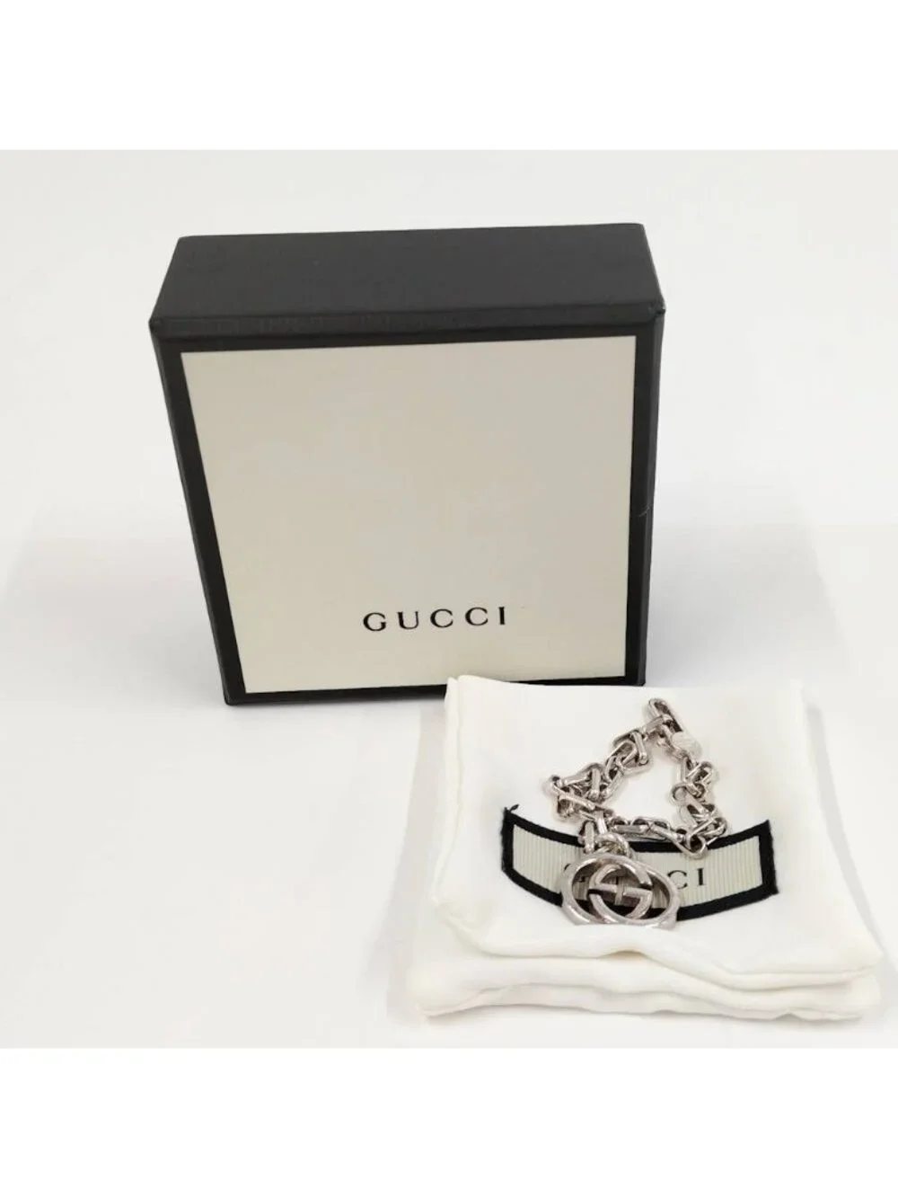 Gucci Interlocking Bracelet Silver